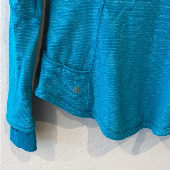 Lululemon blue lightweight exercise jacket!!!! - Picture 6 of 7